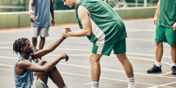 ນັບຖືການແຂ່ງຂັນ